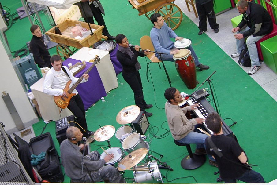 Evry Daily Photo - Concert Ebena Inauguration Gare Evry Centre 214.jpg